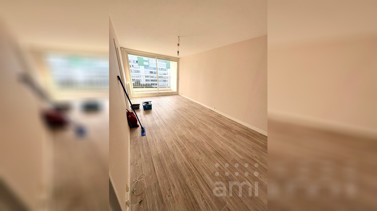 Ma-Cabane - Location Appartement NIORT, 43 m²