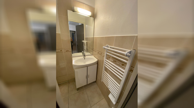 Ma-Cabane - Location Appartement NIORT, 27 m²