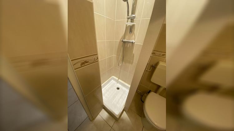 Ma-Cabane - Location Appartement NIORT, 27 m²