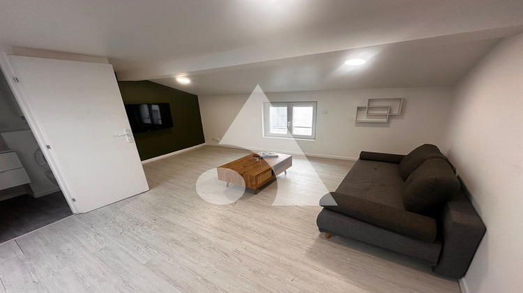 Ma-Cabane - Location Appartement NIORT, 28 m²