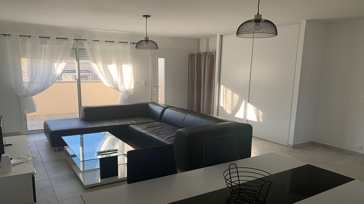 Ma-Cabane - Location Appartement NIORT, 61 m²