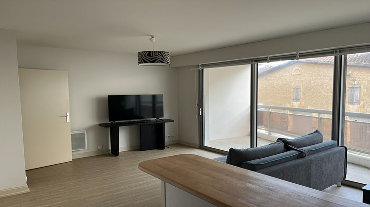 Ma-Cabane - Location Appartement NIORT, 28 m²