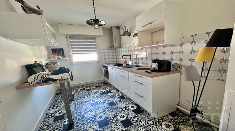 Ma-Cabane - Location Appartement NIORT, 67 m²