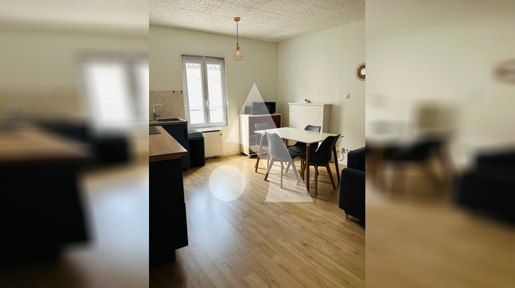 Ma-Cabane - Location Appartement NIORT, 32 m²