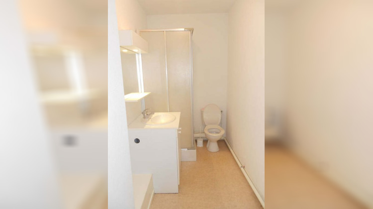 Ma-Cabane - Location Appartement NIORT, 20 m²