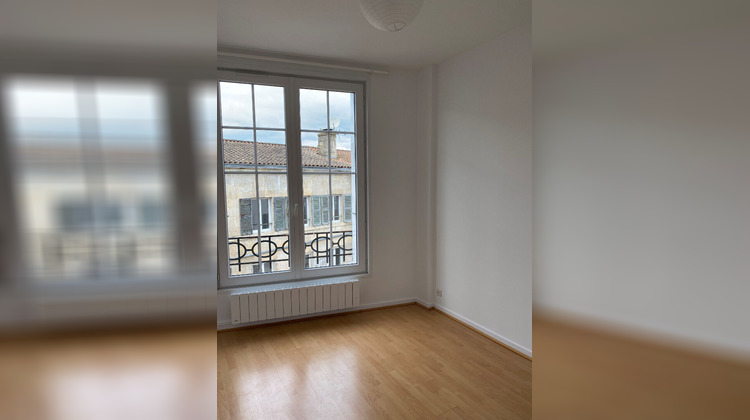 Ma-Cabane - Location Appartement NIORT, 54 m²