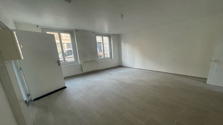 Ma-Cabane - Location Appartement NOGENT-LE-ROI, 26 m²