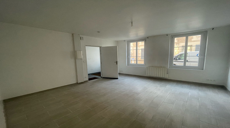 Ma-Cabane - Location Appartement NOGENT-LE-ROI, 26 m²