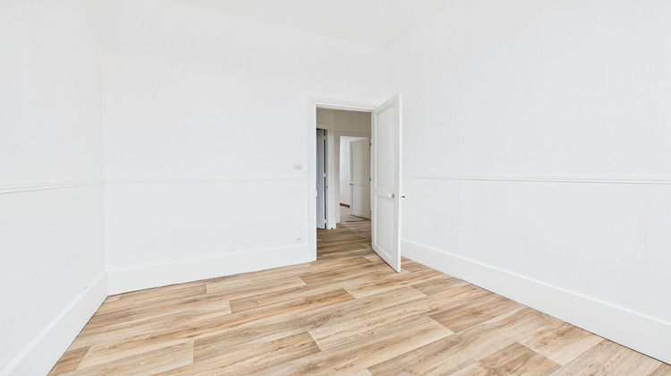 Ma-Cabane - Location Appartement NOGENT-LE-ROI, 61 m²