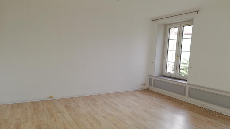 Ma-Cabane - Location Appartement NOGENT-LE-ROI, 27 m²