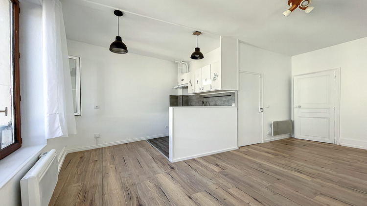 Ma-Cabane - Location Appartement Nogent-le-Roi, 40 m²