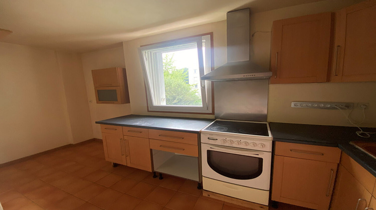 Ma-Cabane - Location Appartement NOISIEL, 77 m²