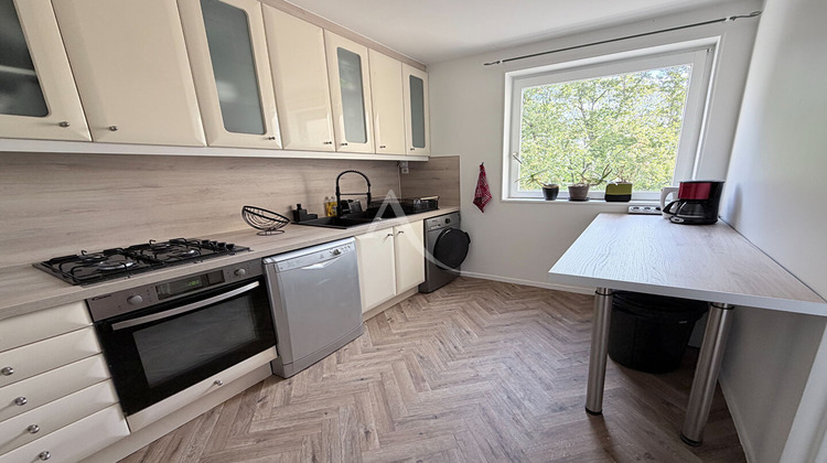 Ma-Cabane - Location Appartement NOISIEL, 95 m²