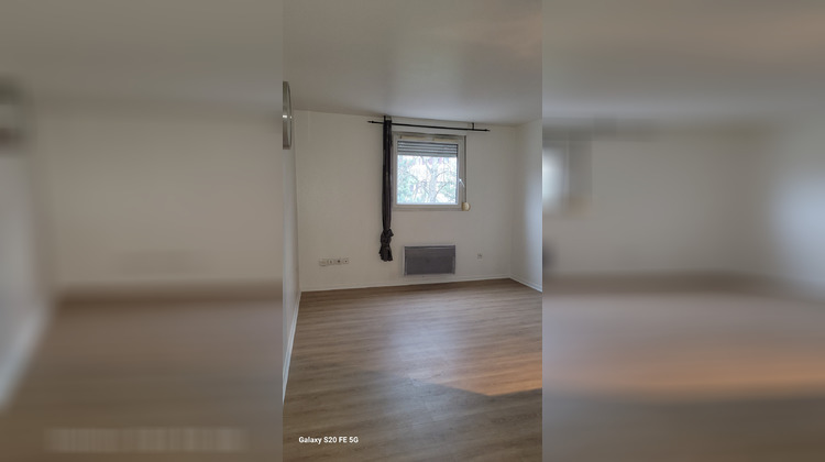 Ma-Cabane - Location Appartement Noisy-le-Grand, 18 m²