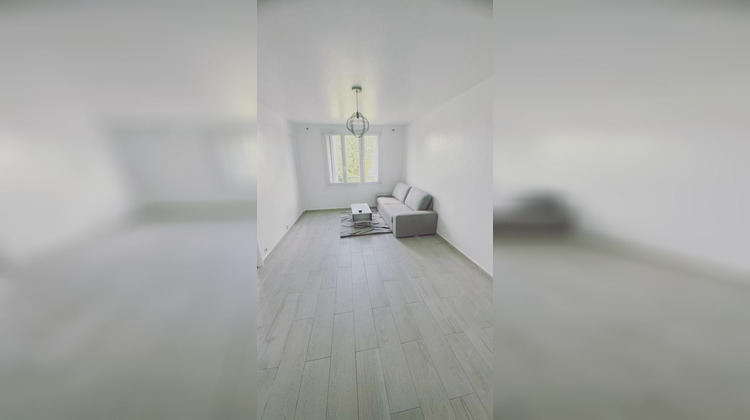 Ma-Cabane - Location Appartement NOISY LE GRAND, 42 m²