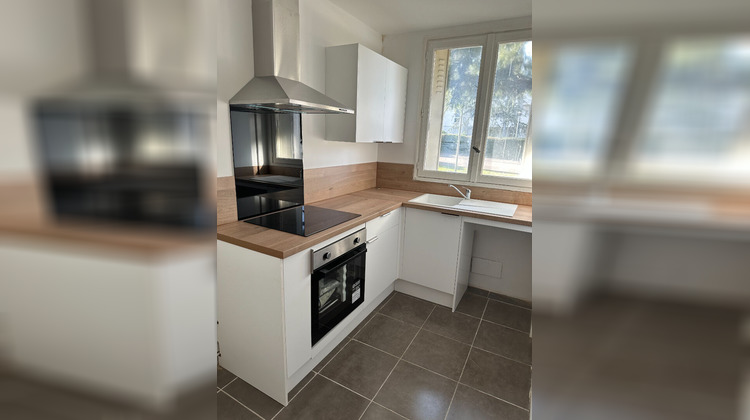 Ma-Cabane - Location Appartement NOISY-LE-GRAND, 55 m²