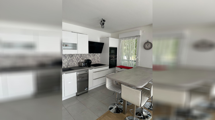 Ma-Cabane - Location Appartement NOISY-LE-GRAND, 80 m²