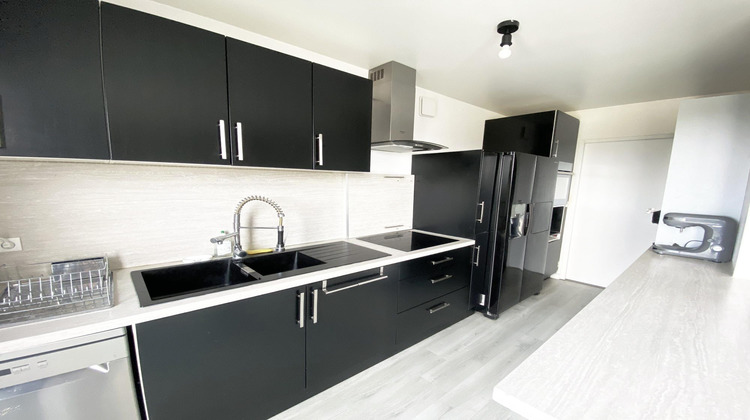 Ma-Cabane - Location Appartement Noisy-le-Grand, 66 m²