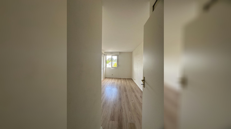 Ma-Cabane - Location Appartement NOISY-LE-GRAND, 0 m²