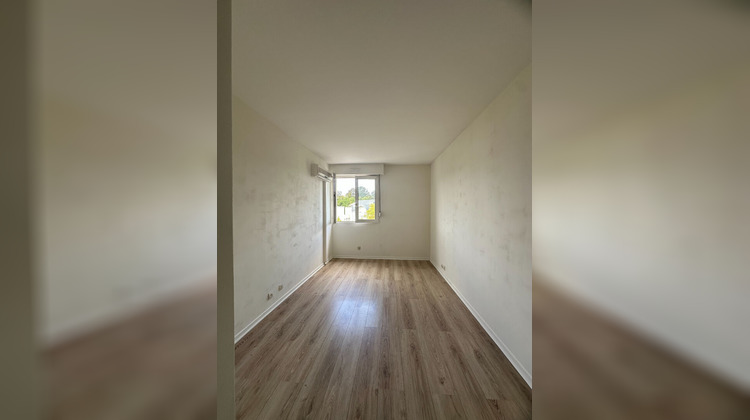 Ma-Cabane - Location Appartement NOISY-LE-GRAND, 0 m²
