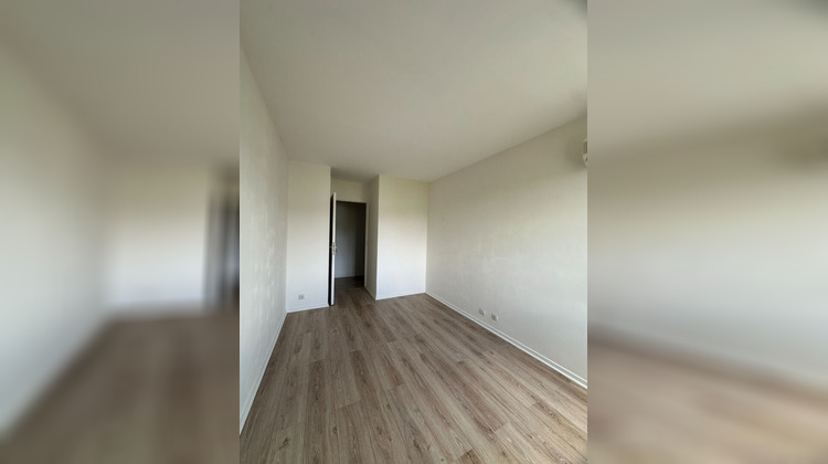 Ma-Cabane - Location Appartement NOISY-LE-GRAND, 0 m²