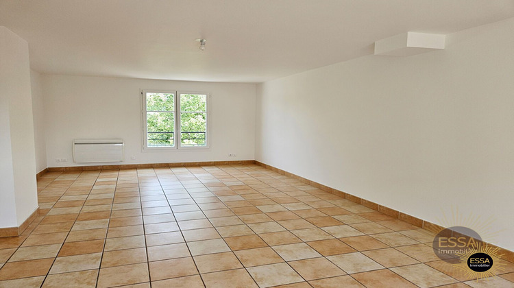 Ma-Cabane - Location Appartement Noisy-le-Roi, 102 m²