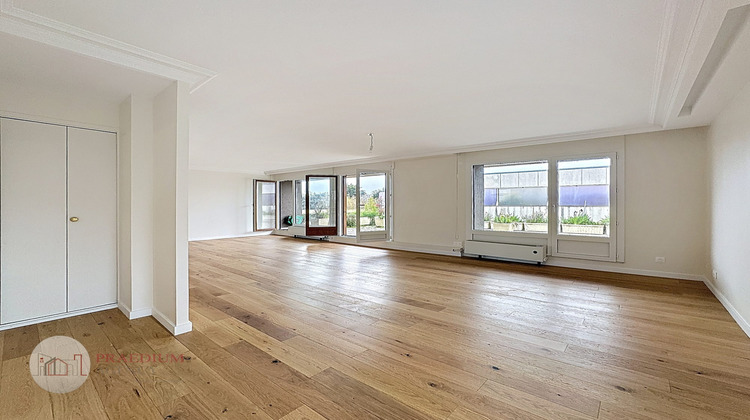 Ma-Cabane - Location Appartement Noisy-le-Roi, 110 m²