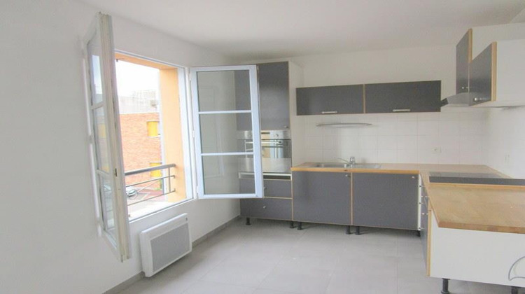 Ma-Cabane - Location Appartement NOISY-LE-ROI, 74 m²