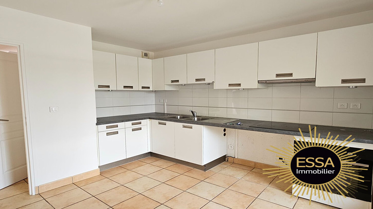 Ma-Cabane - Location Appartement Noisy-le-Roi, 102 m²