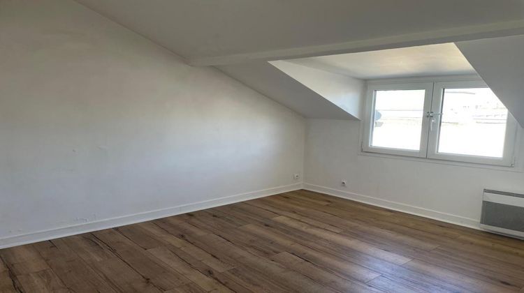 Ma-Cabane - Location Appartement NOISY LE SEC, 28 m²