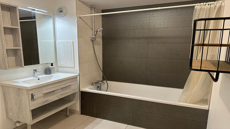 Ma-Cabane - Location Appartement NOISY-LE-SEC, 56 m²