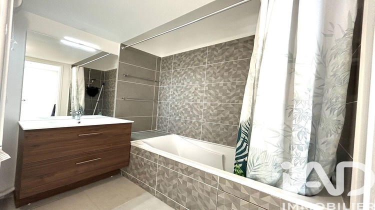 Ma-Cabane - Location Appartement Noisy-le-Sec, 48 m²