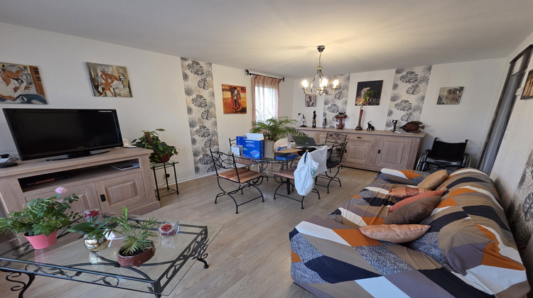 Ma-Cabane - Location Appartement Nouzonville, 66 m²
