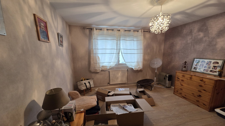 Ma-Cabane - Location Appartement Nouzonville, 66 m²