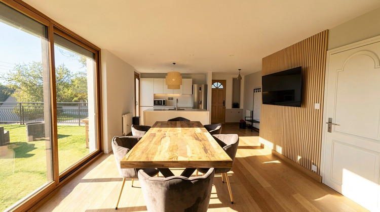Ma-Cabane - Location Appartement Noyal-Châtillon-sur-Seiche, 200 m²
