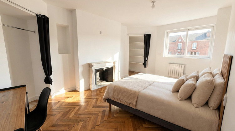 Ma-Cabane - Location Appartement Noyal-Châtillon-sur-Seiche, 200 m²