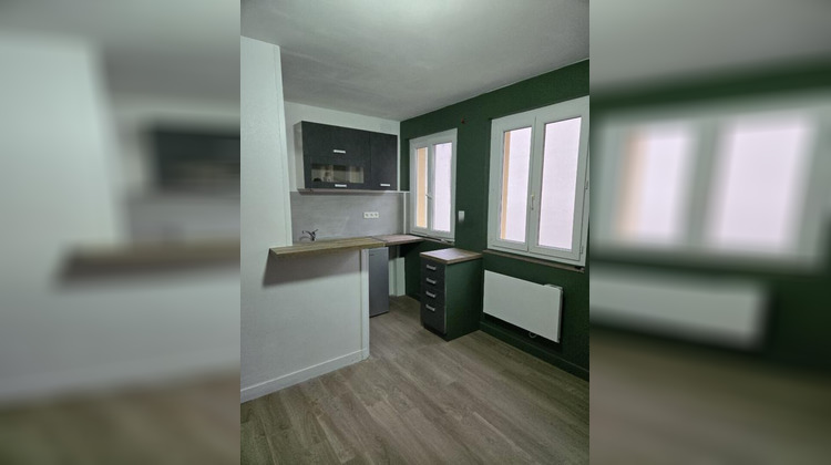 Ma-Cabane - Location Appartement NOYON, 18 m²