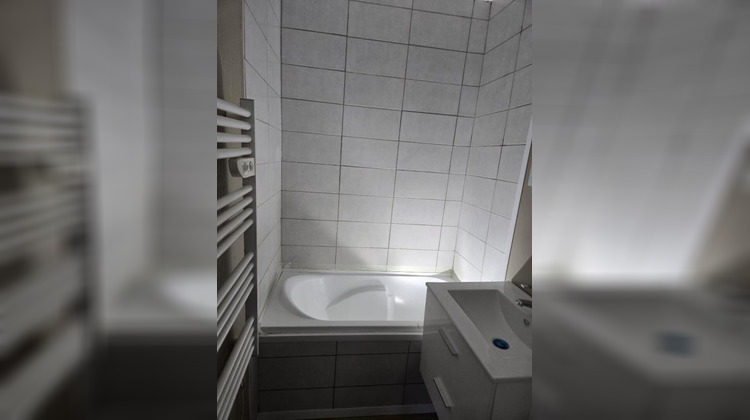 Ma-Cabane - Location Appartement NOYON, 18 m²