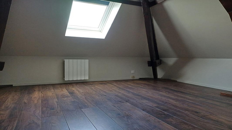 Ma-Cabane - Location Appartement NOYON, 25 m²