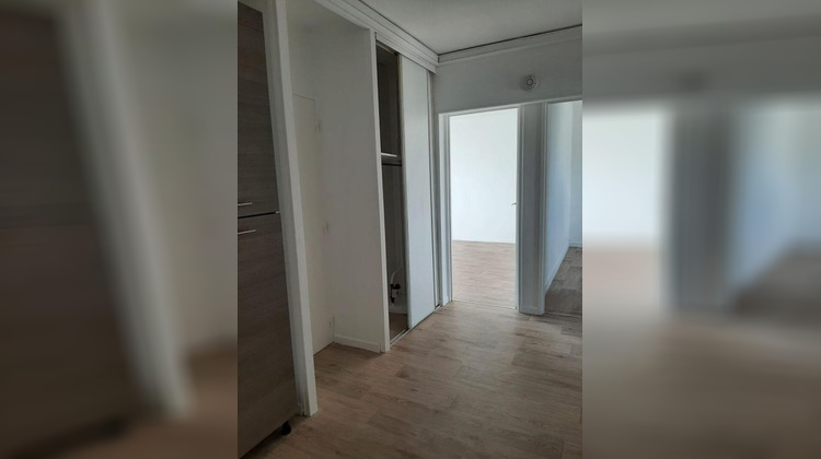 Ma-Cabane - Location Appartement NOYON, 58 m²