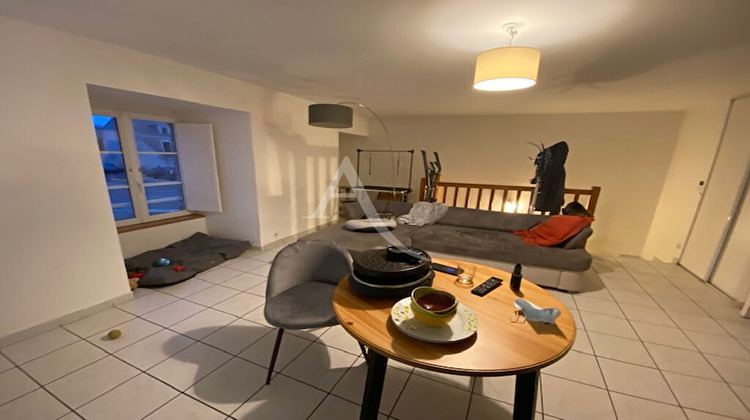 Ma-Cabane - Location Appartement NOZAY, 70 m²