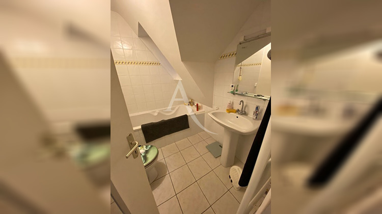 Ma-Cabane - Location Appartement NOZAY, 70 m²