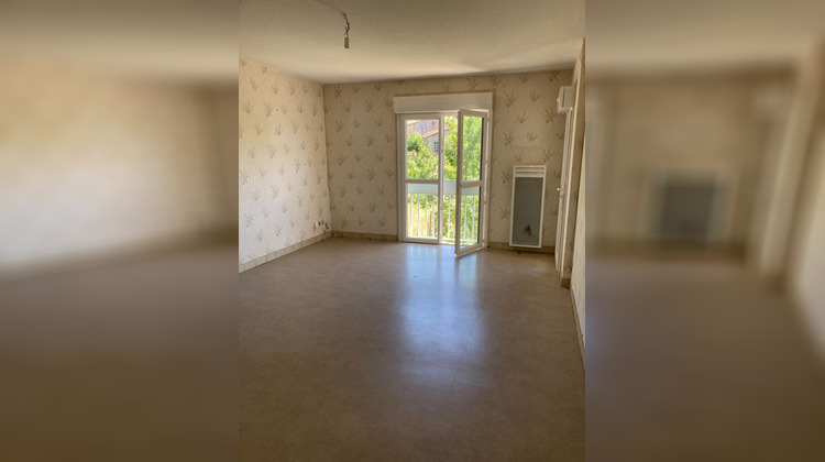 Ma-Cabane - Location Appartement NOZIERES, 68 m²