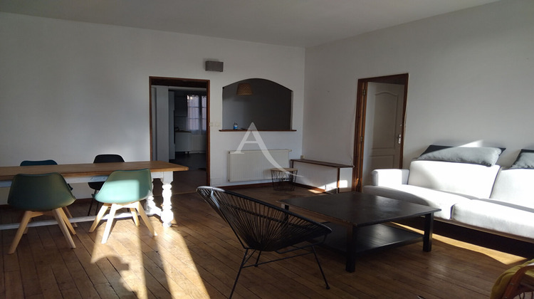 Ma-Cabane - Location Appartement NUEIL-SUR-LAYON, 121 m²