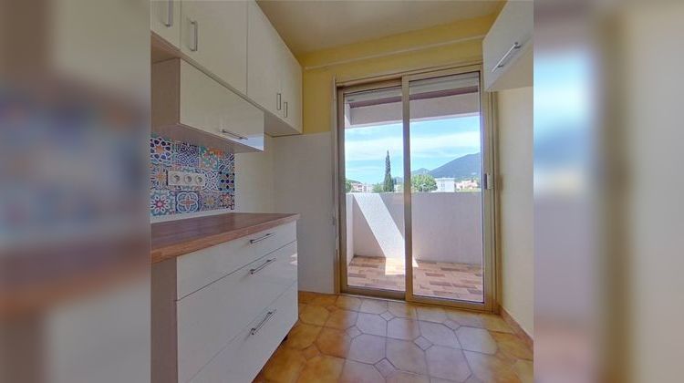 Ma-Cabane - Location Appartement Nyons, 79 m²