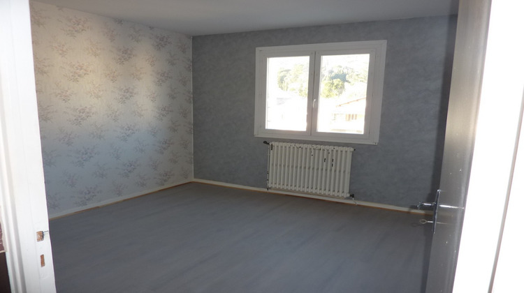 Ma-Cabane - Location Appartement Nyons, 70 m²