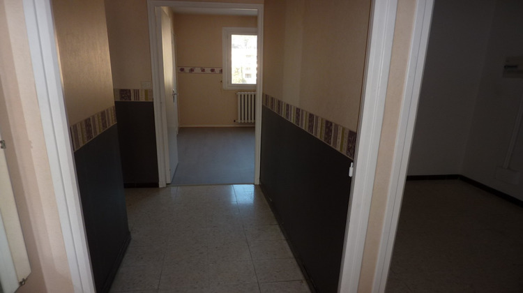 Ma-Cabane - Location Appartement Nyons, 70 m²