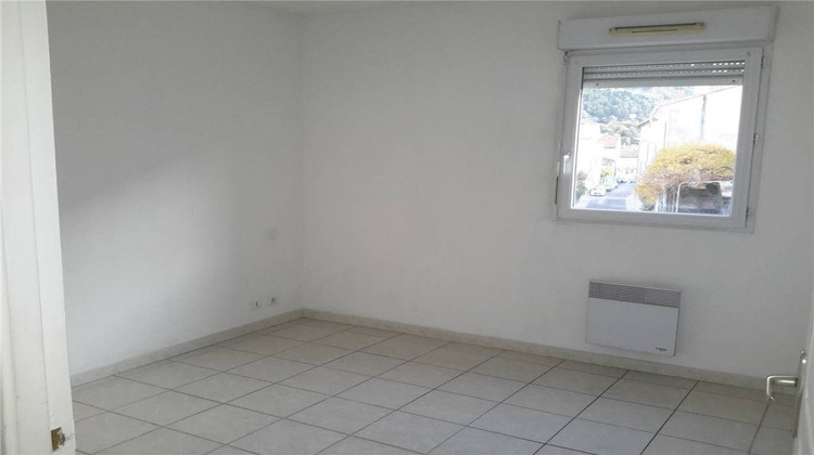 Ma-Cabane - Location Appartement Nyons, 46 m²