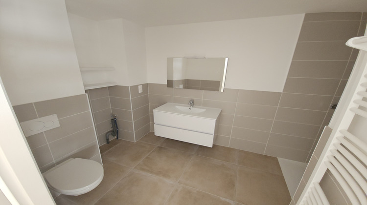 Ma-Cabane - Location Appartement Nyons, 30 m²