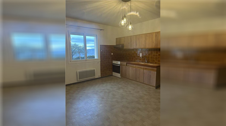 Ma-Cabane - Location Appartement Nyons, 90 m²